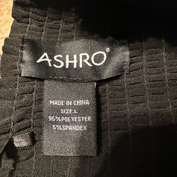 Black flirty Top by Ashro - Picture 2 of 4